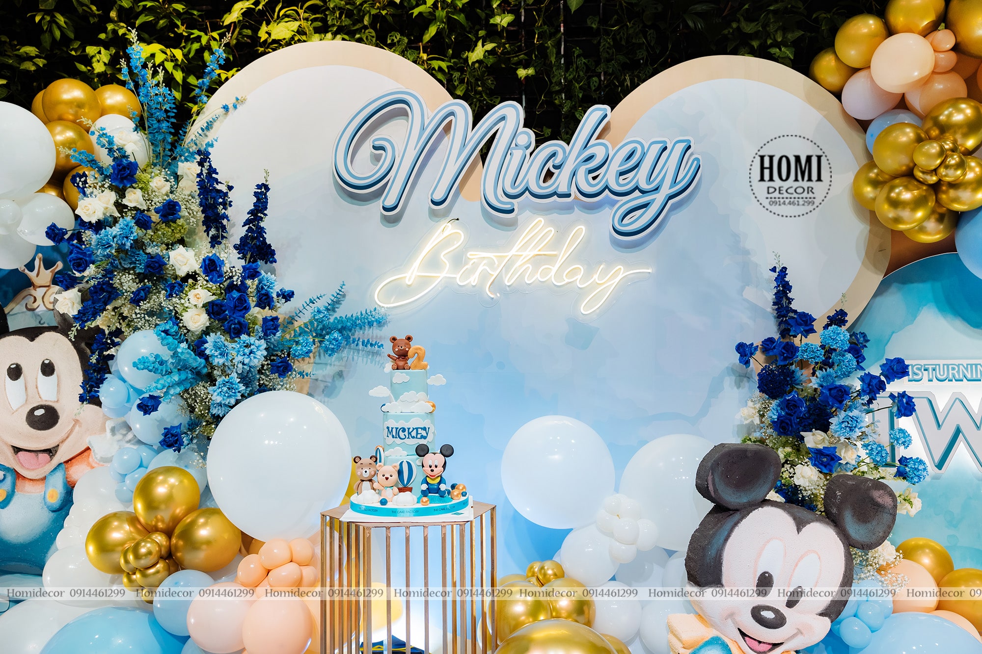 Trang trí sinh nhật bé trai chủ đề Mickey tại Gemcenter