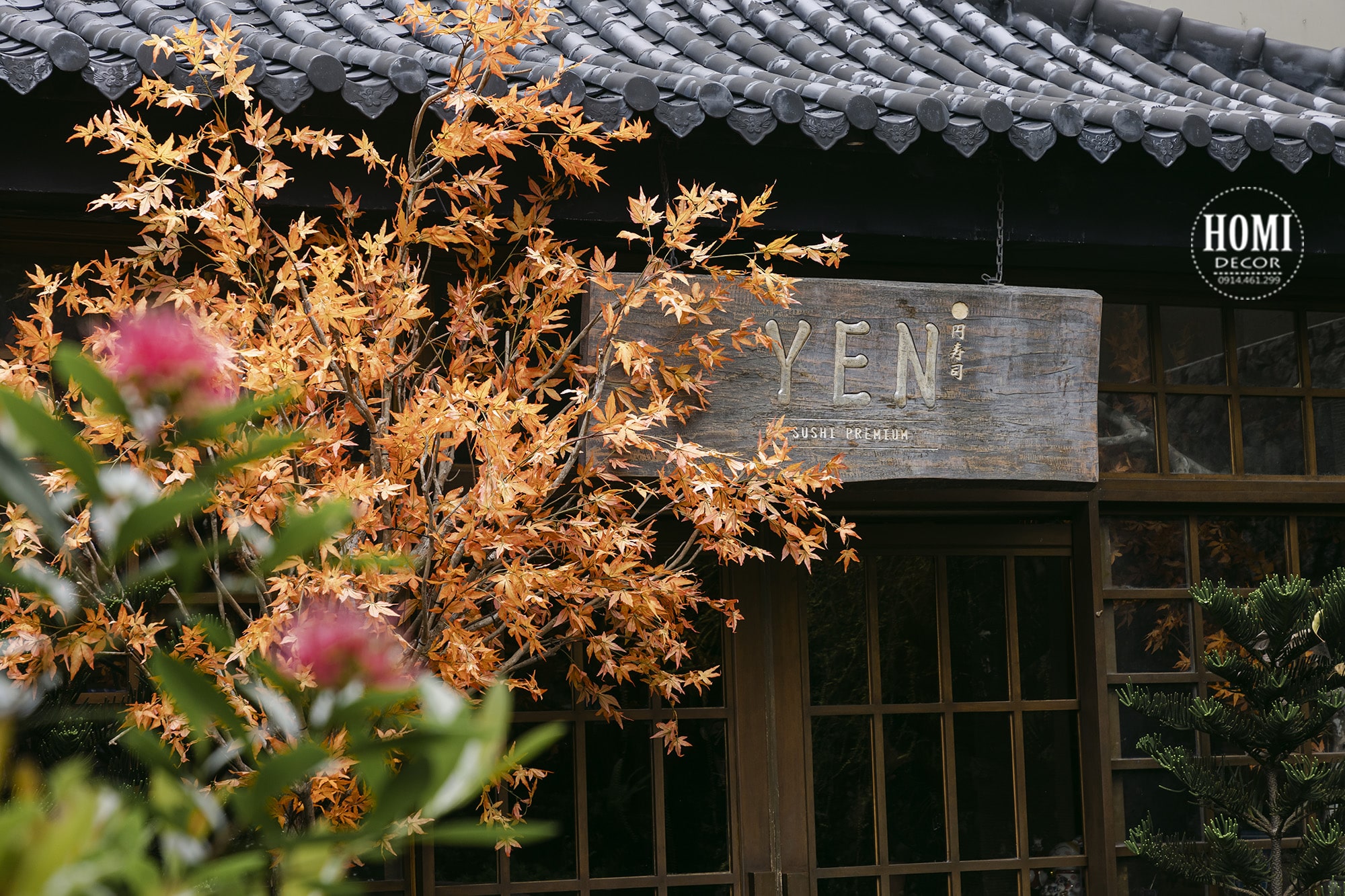 Trang trí nhà hàng Yen Sushi concept mùa thu