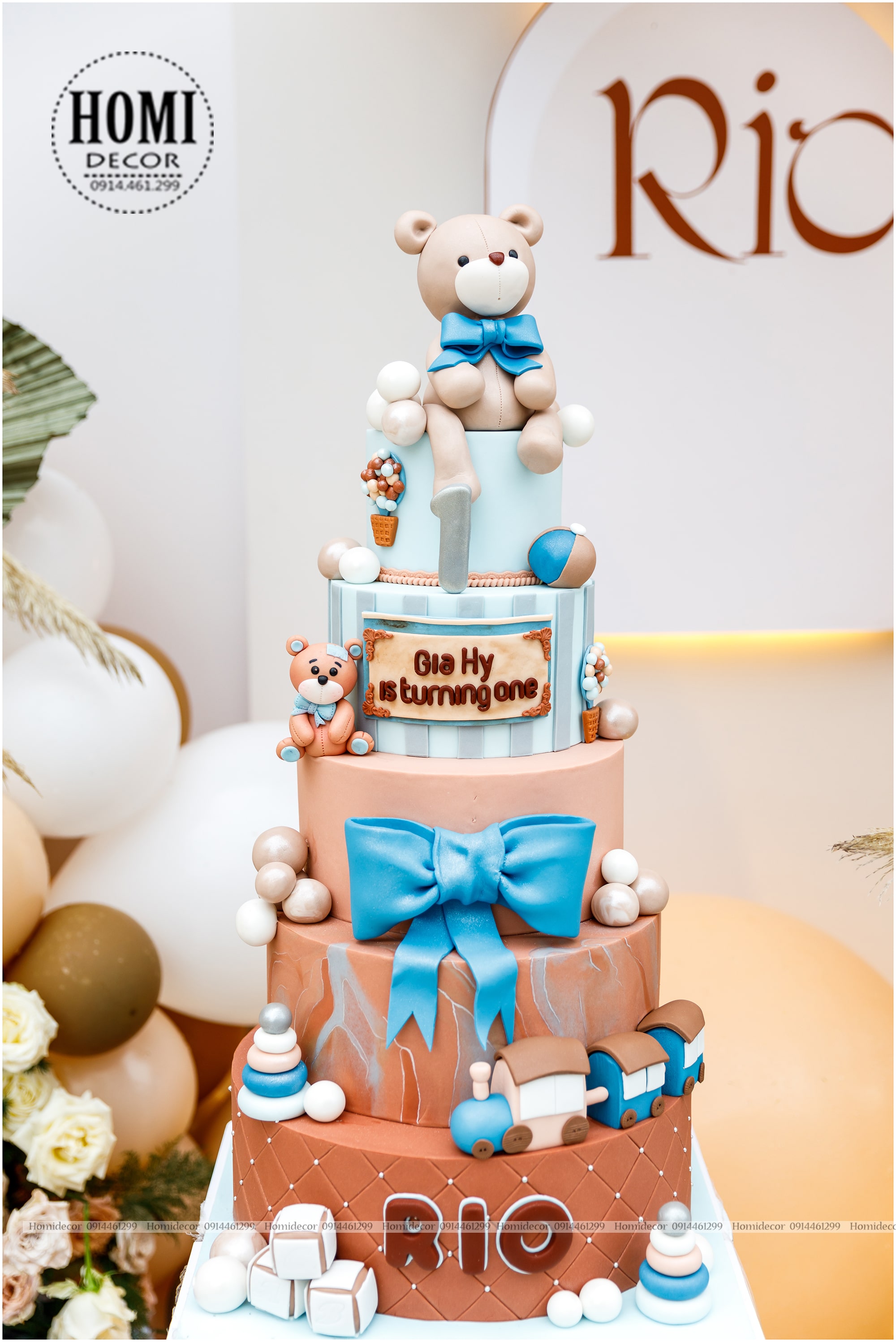 Trang trí sinh nhật bé Rio chủ đề gấu