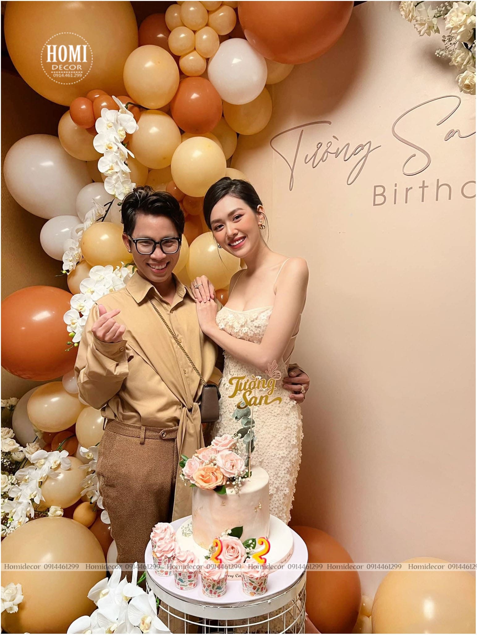 Trang trí sinh nhật hoa hậu Tường San với gam màu nude sang trọng