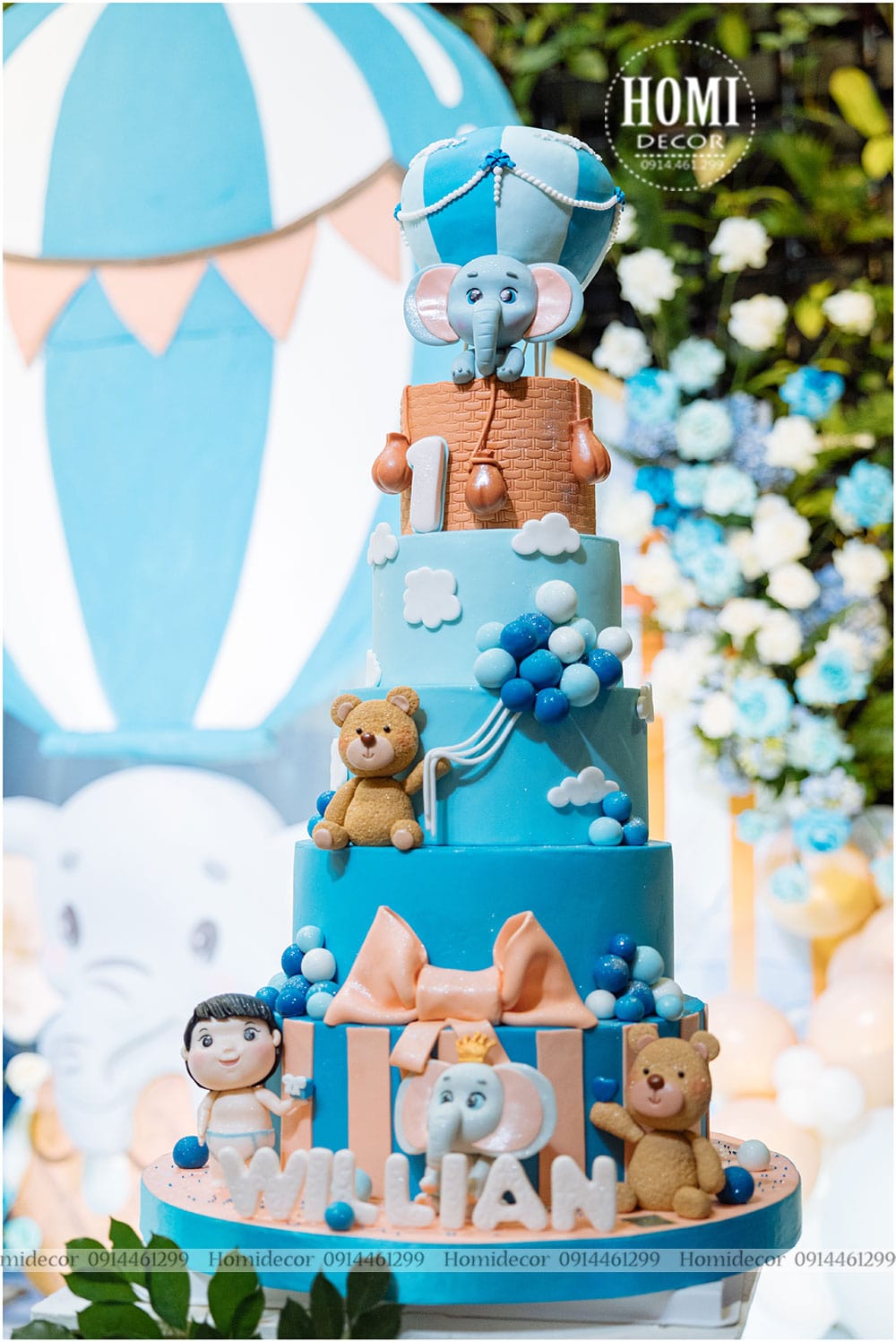 Trang trí sinh nhật bé trai chủ đề khinh khí cầu và gấu teddy