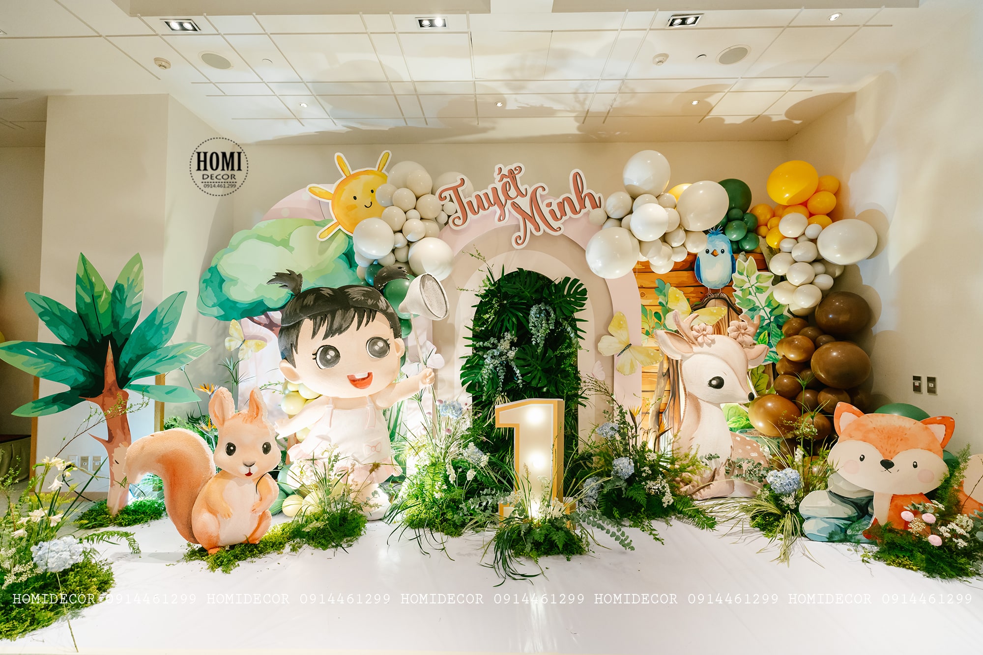 Trang trí sinh nhật bé gái chủ đề khu vườn rừng xanh tại khách sạn Nikko Sai Gon Hotel