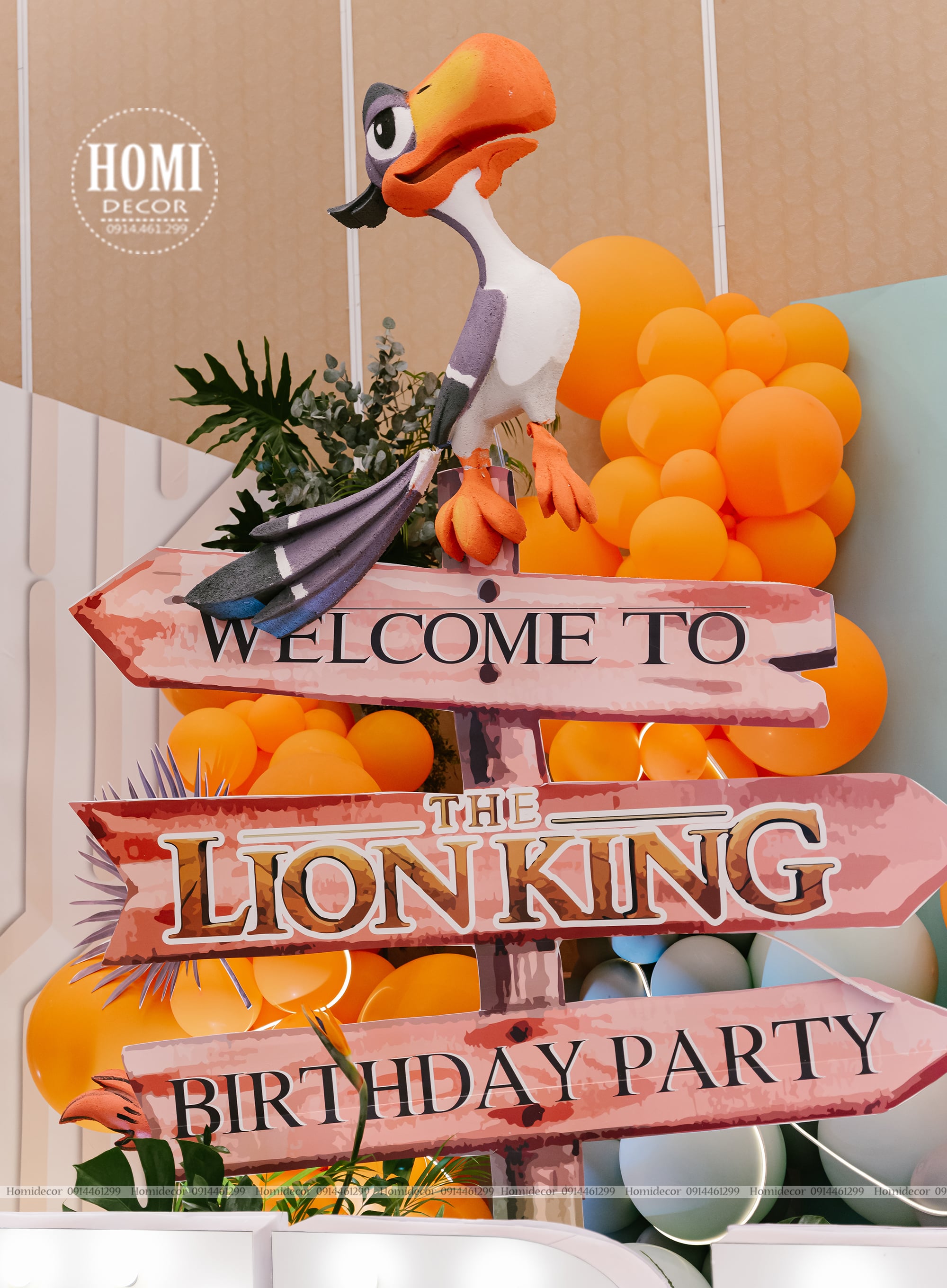 Trang trí sinh nhật bé trai chủ đề hổ lion king 