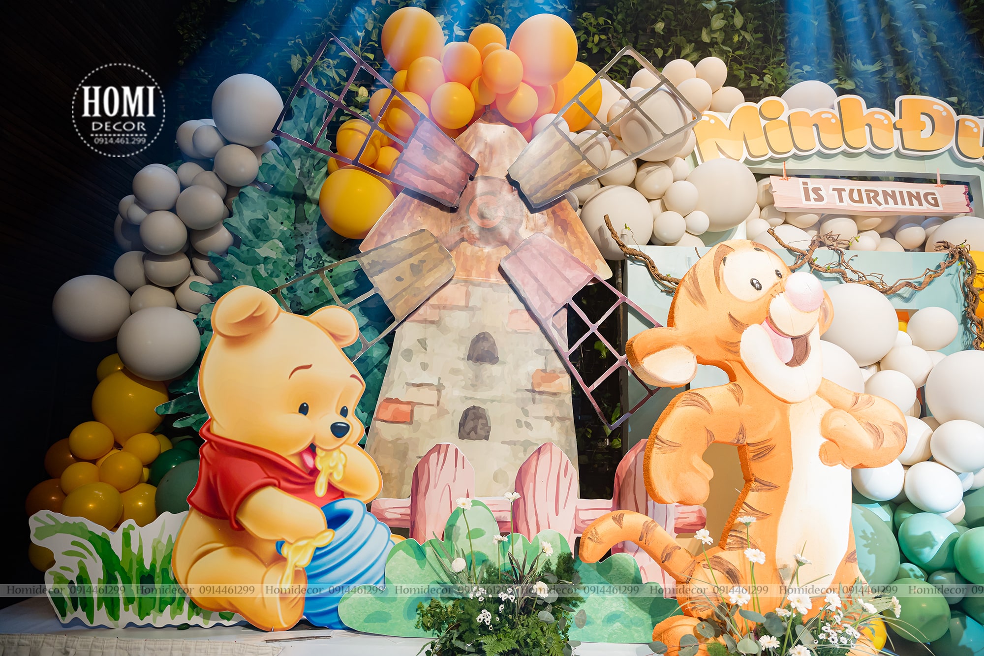Trang trí sinh nhật bé trai chủ đề Winnie the Pooh